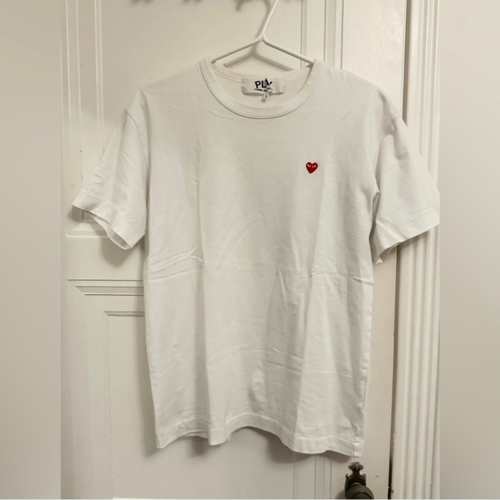 comme de garcon play t shirt